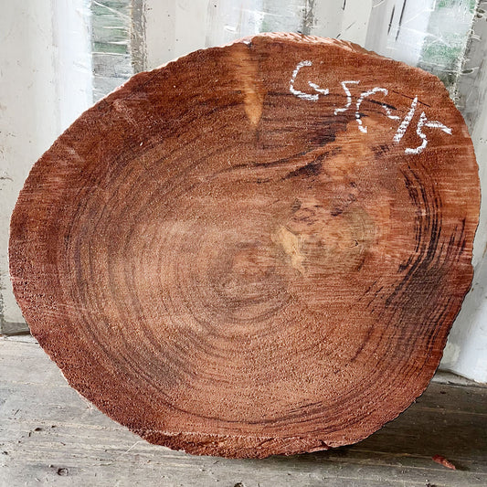 Giant Sequoia Live Edge Cookie / Round – 30" x 27.5" x 3" – Old Growth, Air-Dried – #GSC-15
